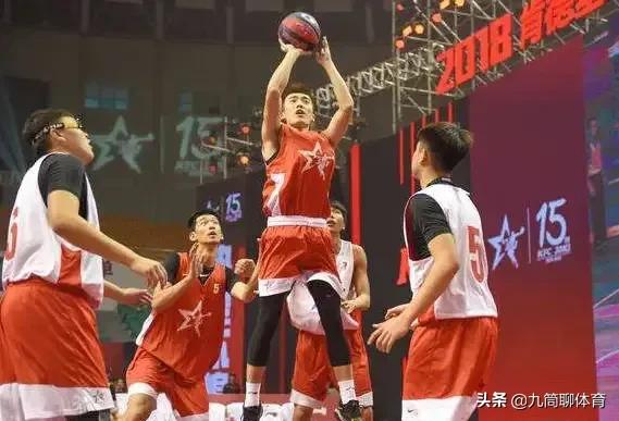 顾晓繁:曾繁日隔扣吴冠希，杜锋口中的软蛋怎么变得如此强硬？