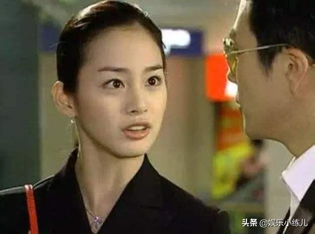 金泰熙与rain:还记得《天国的阶梯》里的饰演韩友莉的金泰熙吗现在怎么样了