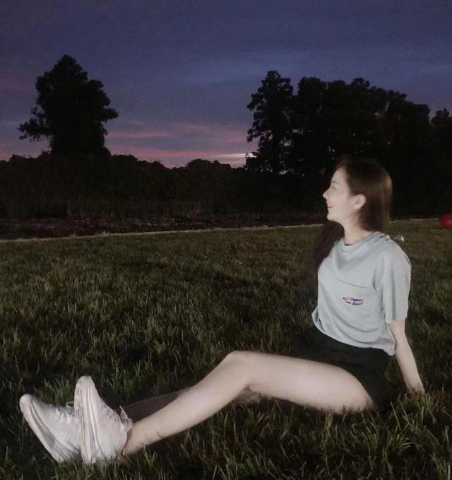 钟丽缇个人资料:你是否喜欢冻龄少女周慧敏