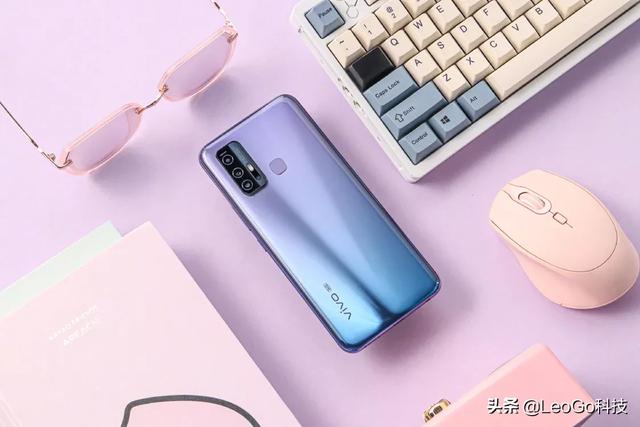 尊龙z6电竞:vivoZ6作为Z系列首款5G手机，带来哪些黑科技？