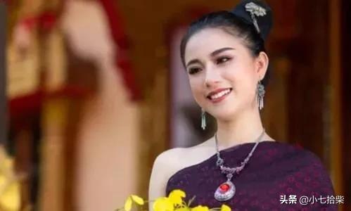 不丹的活佛:在世界上，存在感很低的不丹都有哪些奇葩的现象？