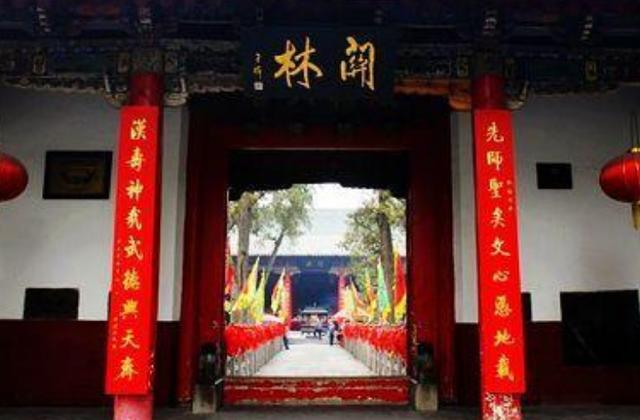 洛阳埋葬关羽后灵异事件:河南“关羽墓”只是一小砖窑，1800年后其现状为何如此心酸？
