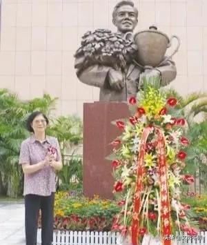 容国团女儿:如何评价容国团在中国乒坛乃至体育史上的历史地位？
