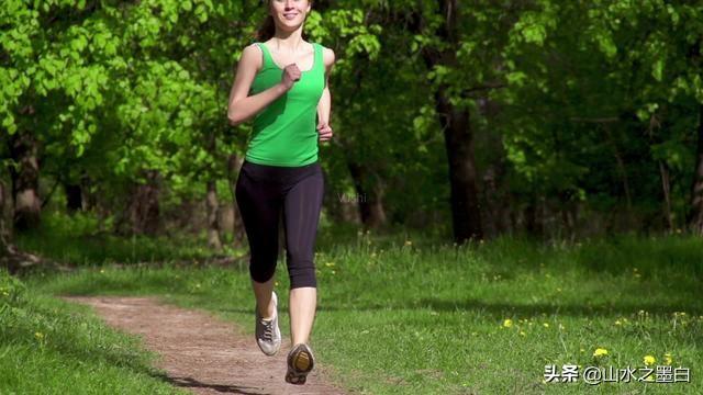 跑步配速多少正常，每天跑5公里，配速很慢，大概在7-8分钟，能锻炼身体吗