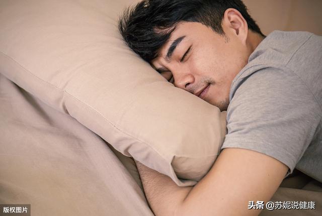 精力旺盛 水果:齐白石精力旺盛的原因 睡眠好，不缺觉。但是，却经常困。请问，怎么才能精力旺盛呢？