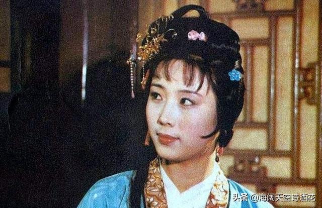 锦心似玉琥珀的姐姐是谁:《红楼梦》里的琥珀与鸳鸯地位一样吗？