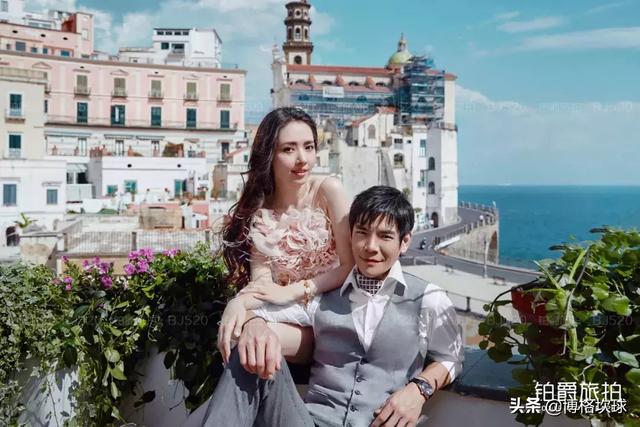 程璐和思文疑似离婚:李诞黑尾酱离婚，代言的铂爵旅拍的广告得有多尴尬？