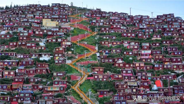 八月去四川旅游,有哪些推荐？