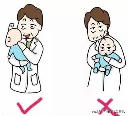 可以竖抱着三个月宝宝坐着吗有什么不合理的吗