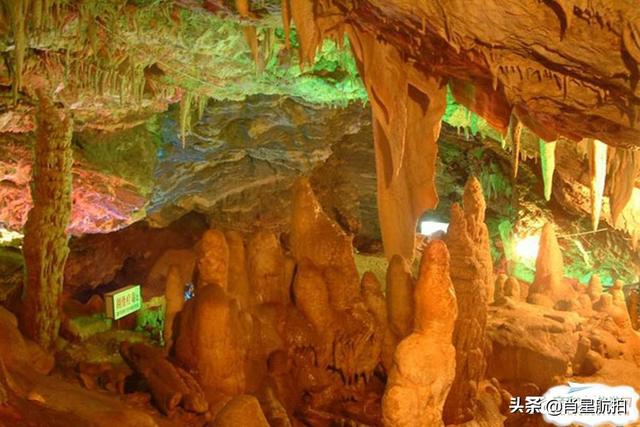 贵州黔东南旅游：贵州黔东南旅游十大景点排名