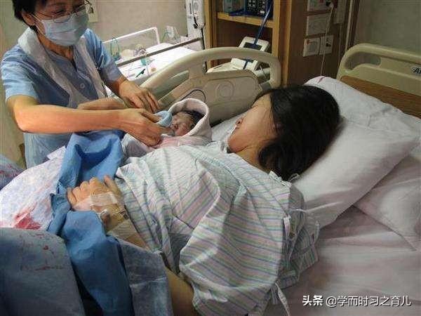 孕妇那么多，宝妈们在医院扎堆生孩子，医院如何保证不会弄错孩子？