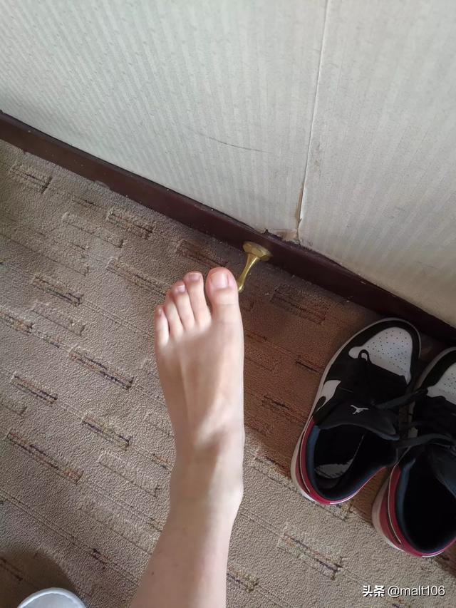 你觉得自己脚丫子好看吗？为什么大多数人觉得自己脚丫子最好看？