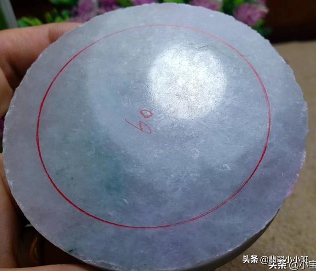 糯化种手镯大概多少钱一只,这样的翡翠手镯大概多少钱？