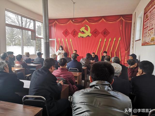 昆莱小雪人 刷小艺:退休后的老年人多数人选择回农村老家养老，你支持他们的做法吗？
