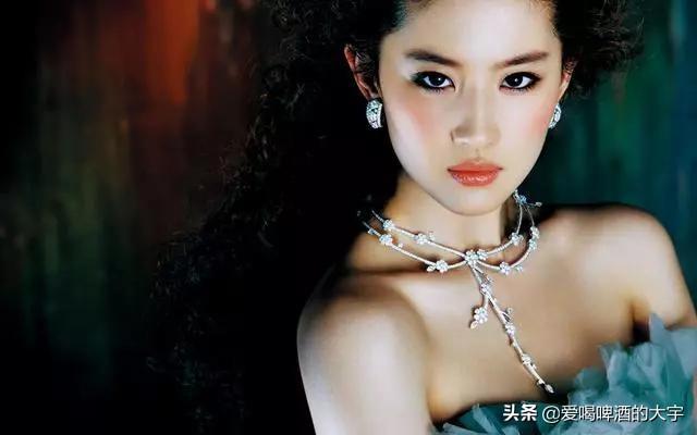 吕秀菱近照:你心中最好看的女艺人前十都有谁？