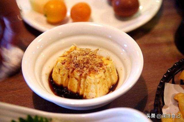 老外难以下咽的中国美食有什么，外国哪种食物中国人接受不了？