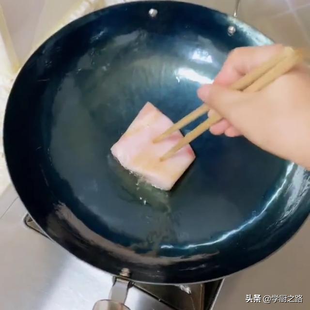 炒菜不粘锅的技巧有哪些，不锈钢的锅要怎么用才不粘才好用