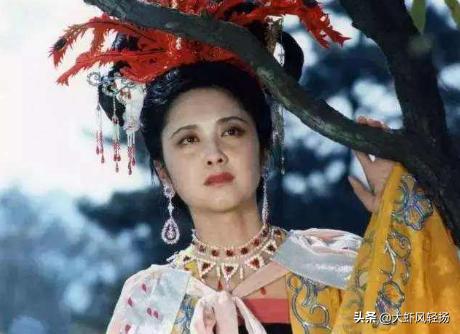 天上人间的背景:有哪些好听的校园片里的背景纯音乐？