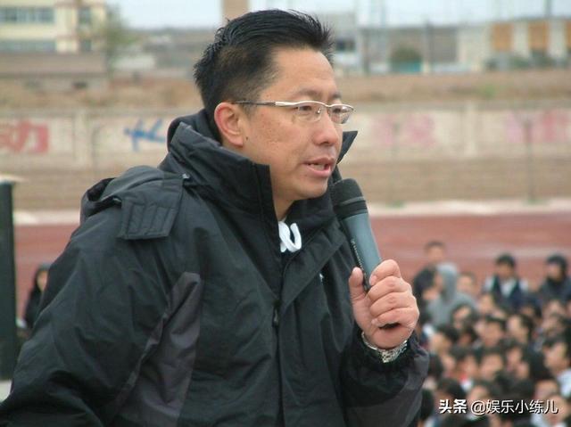 柴静的老公:曾经红极一时的“疯狂英语”创始人李阳，现在为何感觉销声匿迹