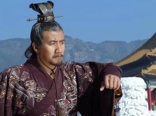 古代那些名将,都不知道狡兔死走狗烹道理吗,还要给帝王卖命,最后全家没好下场,这是为什么？