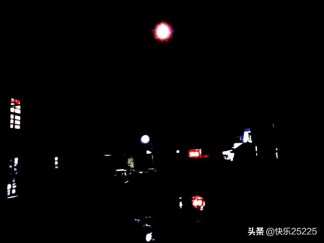 106公路灵异事件:你身边有科学无法解释的现象吗？