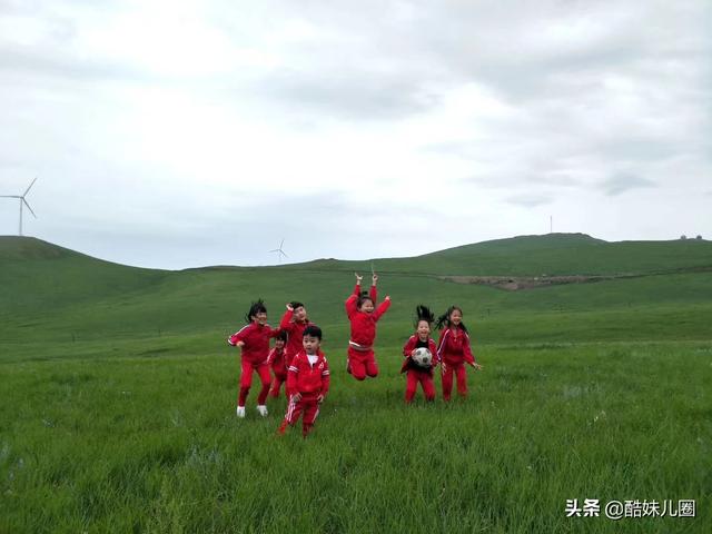 8月份去哪里旅游好(八月适合去哪里旅行)