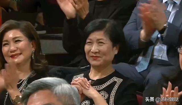 涂经纬:为什么TVB艺人们都害怕曾励珍？