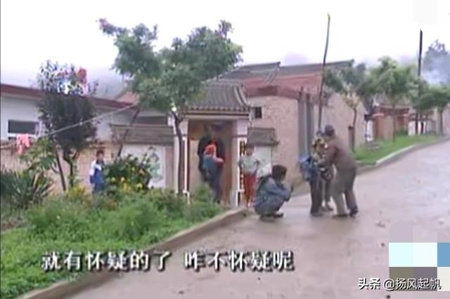 大学自习室贪睡母女猫走红:大家对宿舍里养猫是什么看法呀？