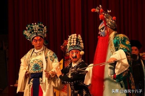 金镖黄天霸:谁来说说“金镖”黄天霸是怎样的一位人物？