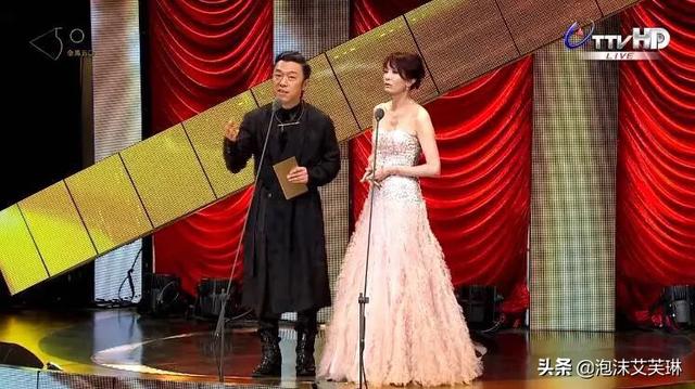 黄渤三联会:黄渤离开《极限挑战》，转身加入新综艺，为何网友都很支持？