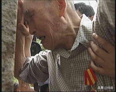 电影《八佰》中的人物最后结局怎样？