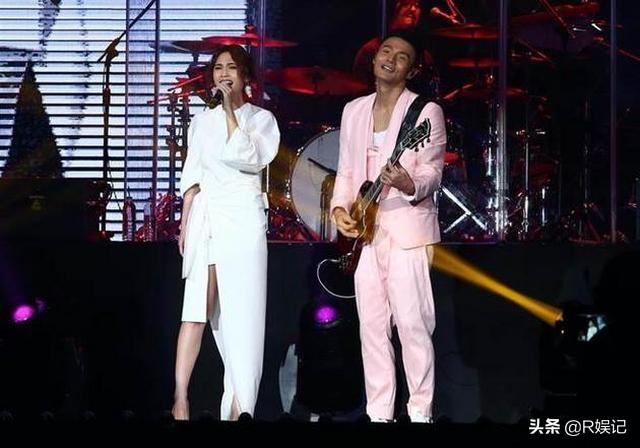 李荣浩公开恋情:6月4日李荣浩为杨丞琳公开庆生算不算占用公共资源？