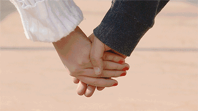 头条问答 - 女朋友有哪一个瞬间让你觉得她是来和你谈恋爱的,而不是讲