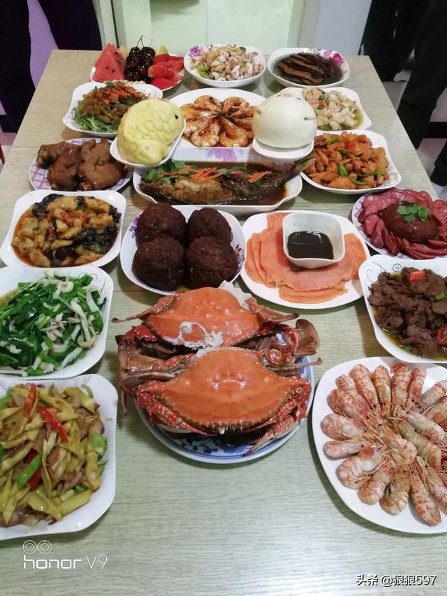 快过年了！年夜饭想做一桌美食,你们有没有图片,顺便把做法详细讲解一下？