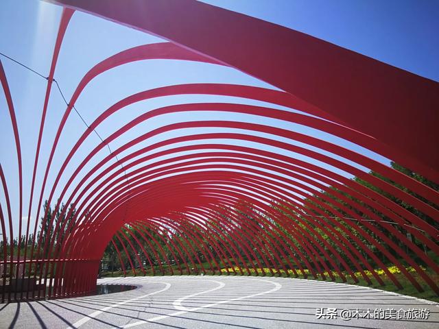 十月份去哪里旅游好,10月份，哪里适合旅游度假？