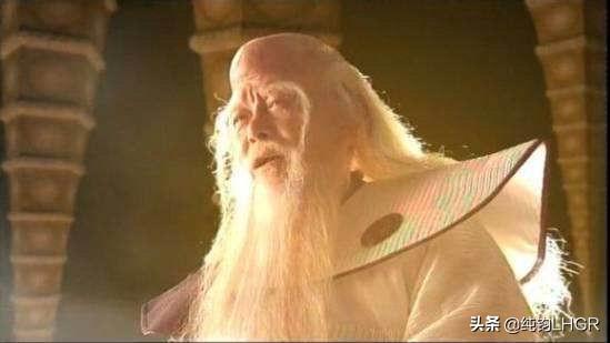 鸿钧老祖的师傅:神话故事中，比鸿钧老祖还厉害的人物有吗