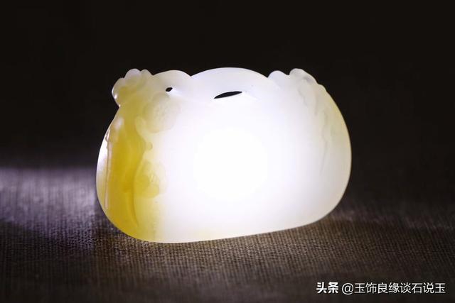 和田玉如何保养会越来越润,和田玉如何盘才能包浆？如何保养养护？