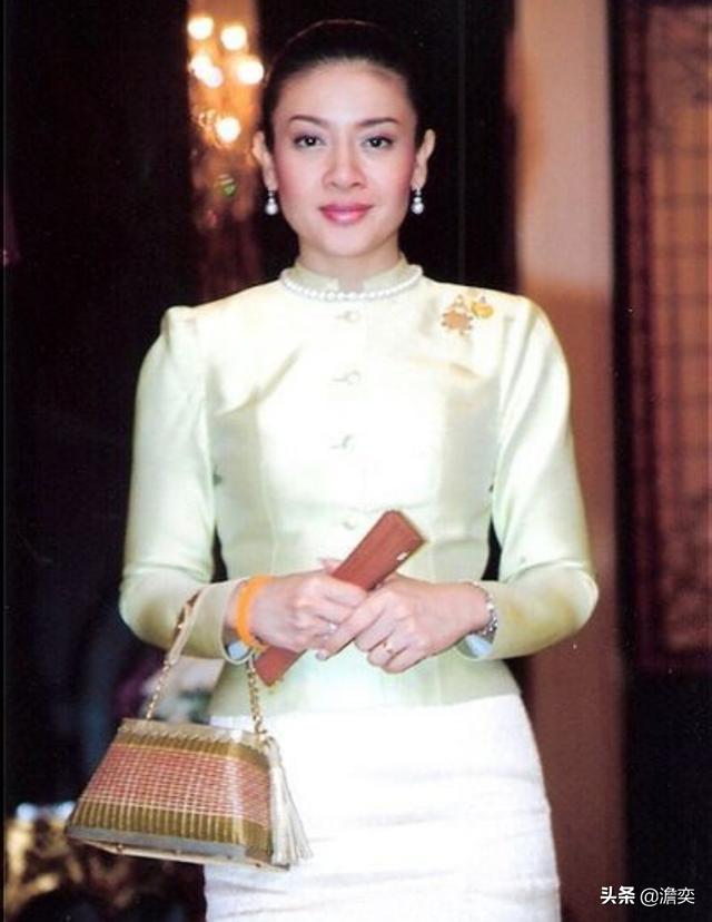 英达现任妻子:67岁泰王5位漂亮娇妻，苏提达会是最后赢家吗
