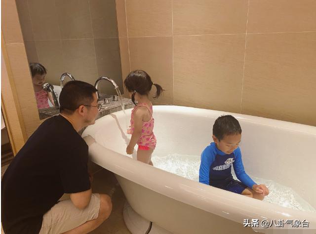 杨奕佳:如何评价浙江高考状元被北大招生组“扣留”在镇海