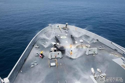 舰炮发射炮弹后，弹壳怎么处理？回收还是扔海里？插图26