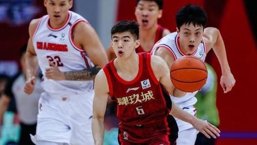 秦晓雯下狠手！北京首钢后卫杨阿力被放弃，还能证明自己吗？