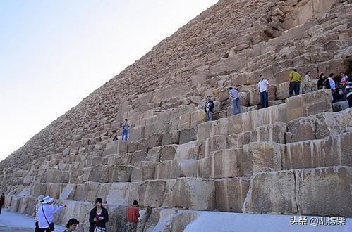 金字塔未解之谜外星人，埃及金字塔是如何建造而成的