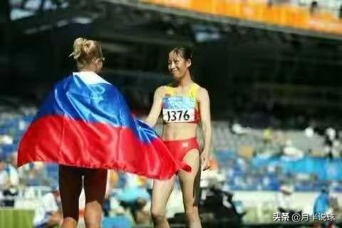 她在汶川地震失去右腿却勇夺残奥冠军，奥运冠军王丽萍当年发生了什么事情为什么夺冠都没人为她鼓掌
