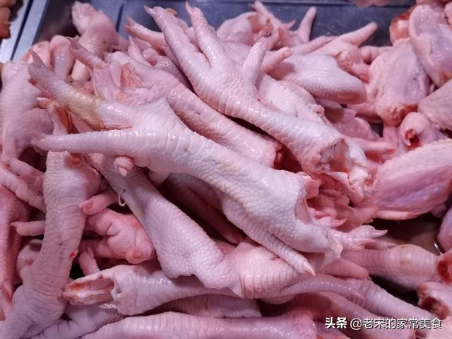 卤鸡爪要加盐吗？