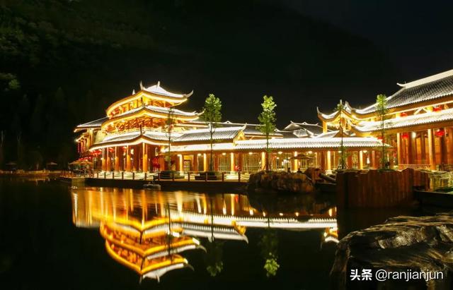 在你心目中世界上哪几部灾难片最值得看,说说为什么？