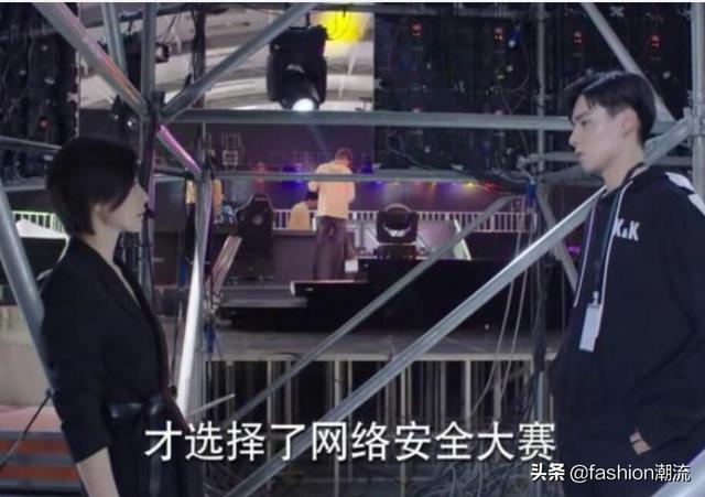 吴白艾情:《亲爱的，热爱的》中吴白对艾情，是喜欢还是崇拜？