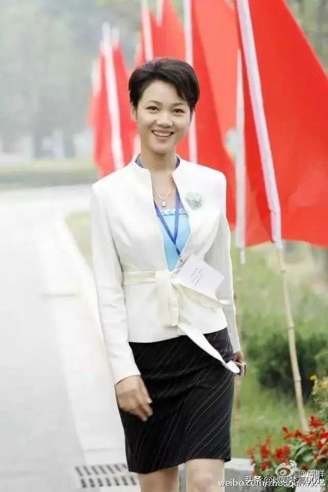 周群老公:安徽卫视的一哥一姐是谁？