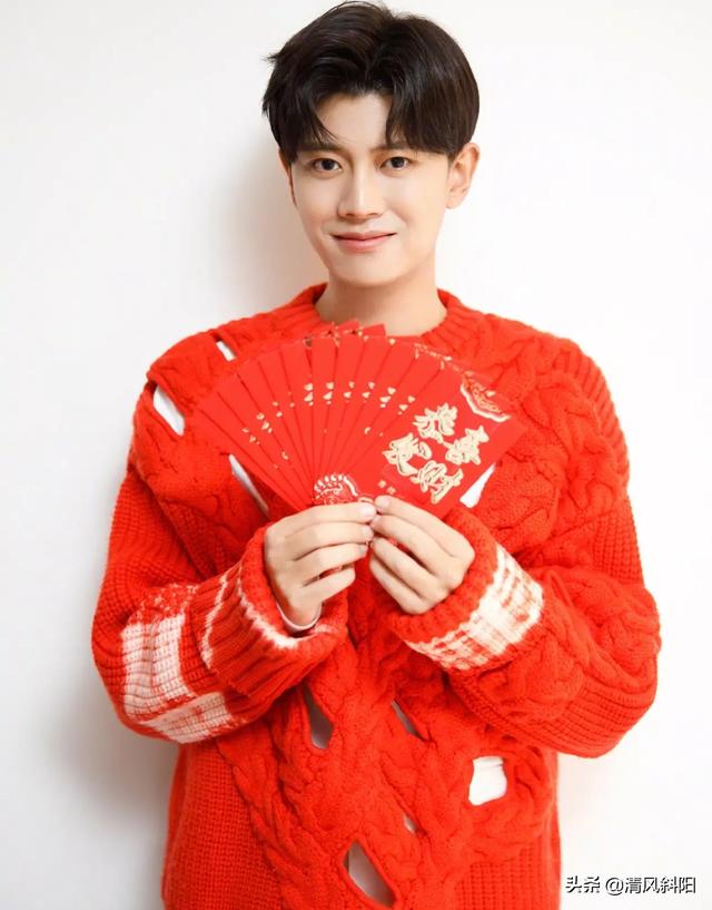 李君羡:能客观评价一下任嘉伦吗？