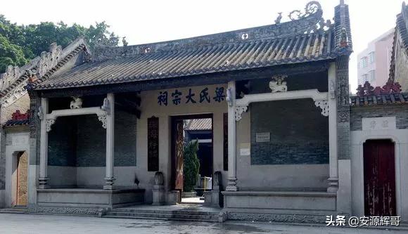 孙侨潞很有钱吗:好气质跟有钱有关系吗？很有钱就一定很有气质吗？