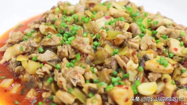 兔子肉与什么绝配，朋友送了我一只兔子，应该怎么做好吃呢？需要搭配什么？